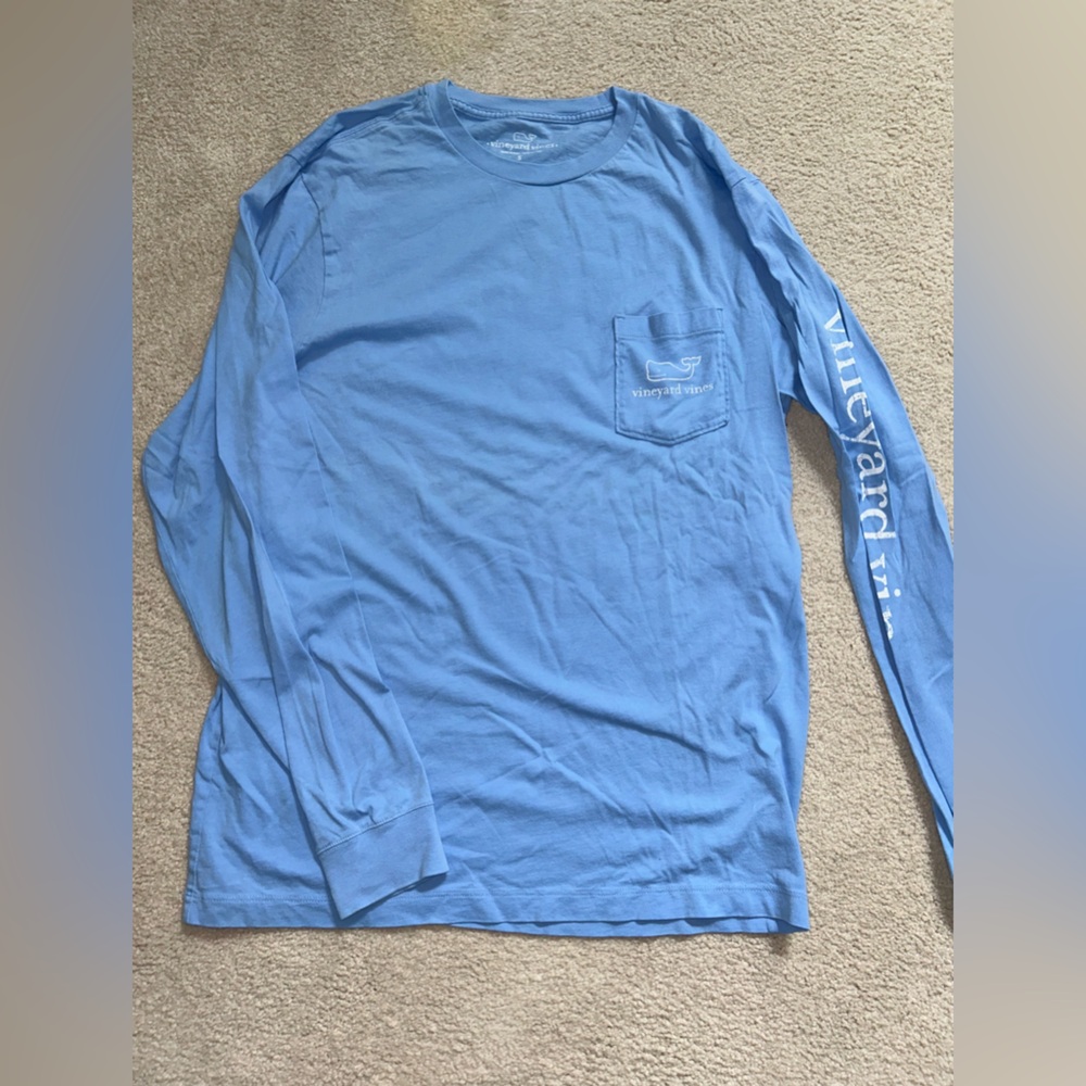 Vineyard Vines long sleeve TShirt size S
